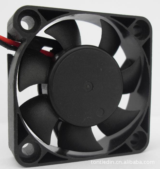 低噪音散热风扇